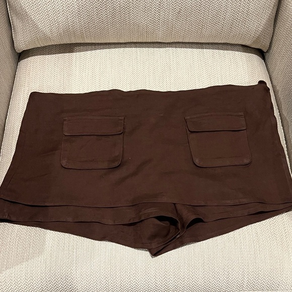 Lioness Pants - Lioness Woman’s Brown Country Side skort size Large